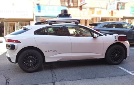 Scottsdale Waymo Shock As Tourists Find Knife In Back Seat