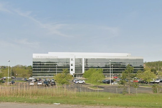 Seattle Wealth Giant Plants Flag In Beachwood's Chagrin Highlands