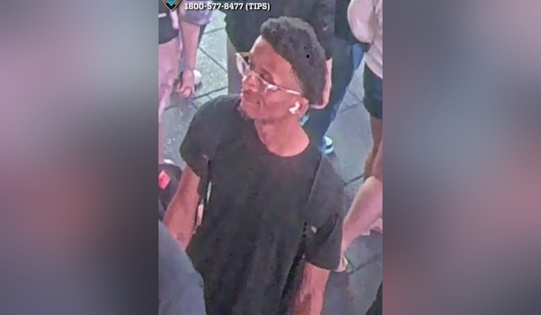 Sidewalk Creep Gropes Teen Near Times Square, Cops Hunt Suspect