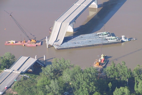 Small Oklahoma Town Still Haunted By Day 14 Lives Went Down With I-40