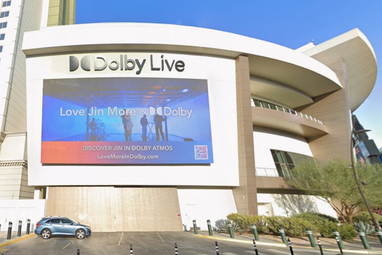 Soda Stereo’s High-Tech ECOS Spectacle Crashes The Strip On Independence Day Weekend