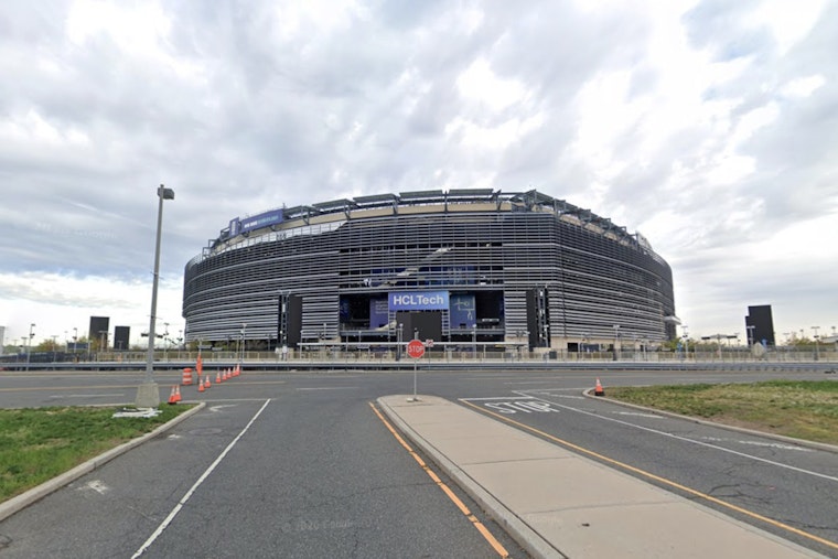 SoHo Reporter’s MetLife Bike Test Shows How Treacherous That World Cup Ride Is