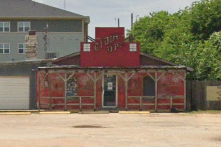 South Austin’s Giddy Ups Saddles Up Again With Bigger Stage and New Bosses