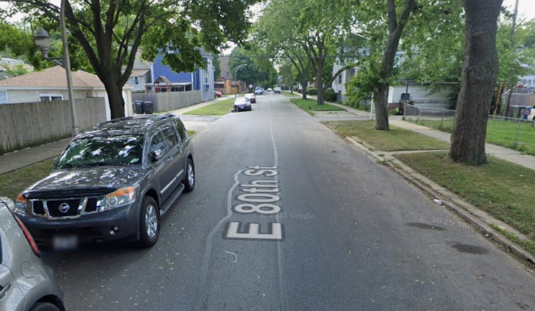 South Chicago Block Rocked As Man Found Shot Dead On Marquette
