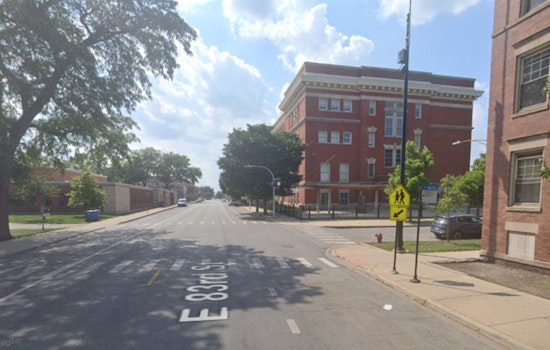 South Chicago Traffic Stop Erupts In Shootout, Man Seriously Hurt