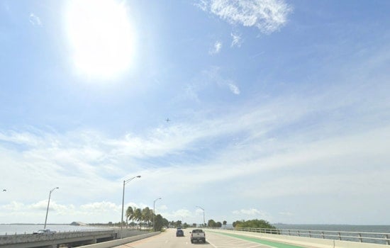 South Florida Wakes Up Sticky as Rip Currents Threaten Weekend Beach Plans