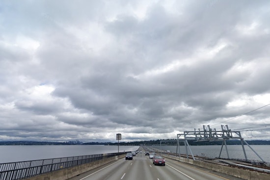 South Wind Smacks Seattle as Showers Line Up for Days