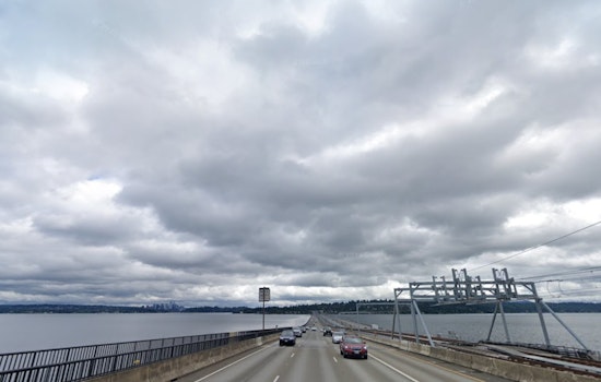 South Wind Smacks Seattle as Showers Line Up for Days