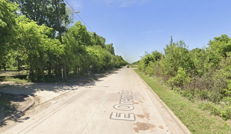 Southeast Houston Horror As SUV Hits Curb On East Orem, Killing Driver