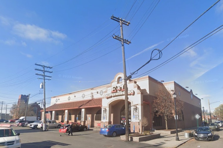 Southwest Detroit's Beloved E & L Supermercado Ravaged In Massive Blaze
