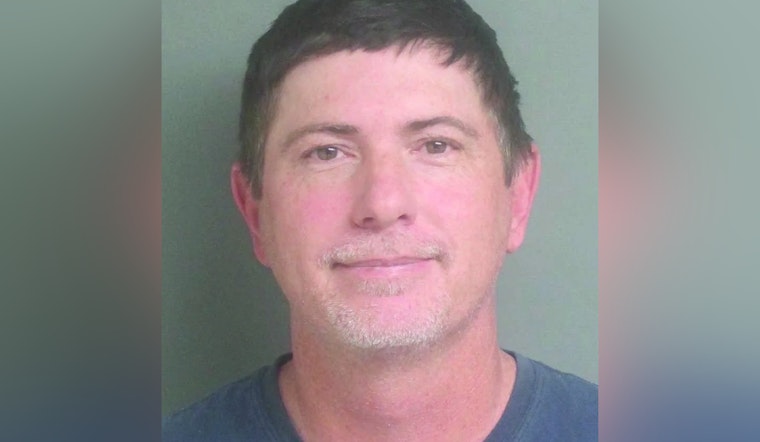 St. Johns Cabinet Maker Probed in Alleged Pay-Without-Work Scam