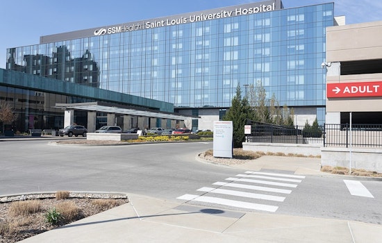 St. Louis Surgeons Make Lung Tumors Glow In Missouri First