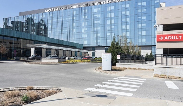 St. Louis Surgeons Make Lung Tumors Glow In Missouri First