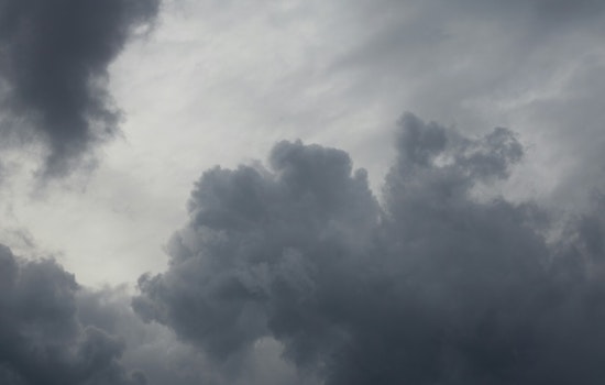 St. Louis Wakes Up Chilly, Braces for Warm Weekend and Rolling Storms