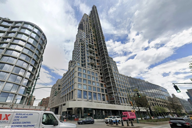 Stealth 80 Clarkson Towers Finally Log First Big-Money Contracts