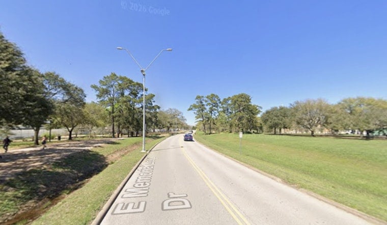 Stolen Houston Fire Engine Wrecks Near Memorial Park As Cops Nab Suspect