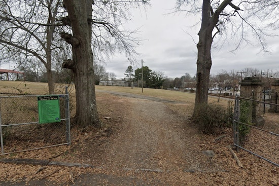 Stone Mountain Showdown: Three Firms Battle To Rebuild Lawn On Main