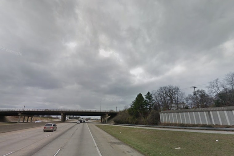 Stormy Skies Poised To Snarl Charlotte's Ride Home