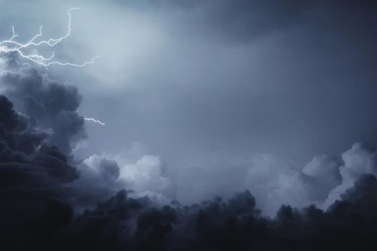 Stormy Sunday Night To Soak St. Louis, Muggy Monday To Follow