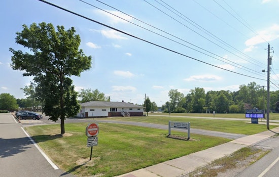 Stranger Tries To Lure Kids Near Olmsted Falls Schools, District Sounds Alarm