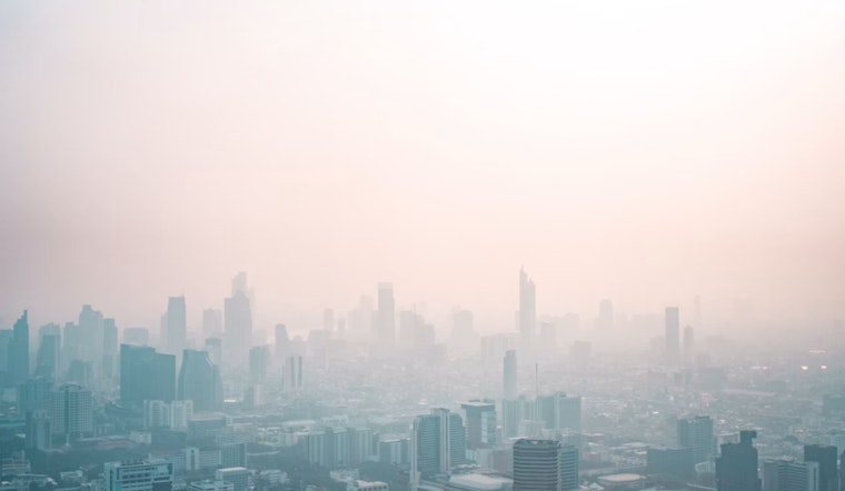 Sunday Smog Showdown: Ozone Alert Engulfs Dallas-Fort Worth