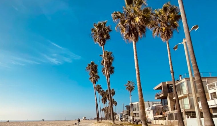 Sunny Thursday In Downtown LA With Patchy Fog Overnight