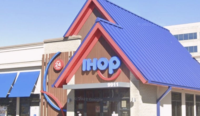 SW Military IHOP to Moonlight as Applebee's in Two-for-One Makeover