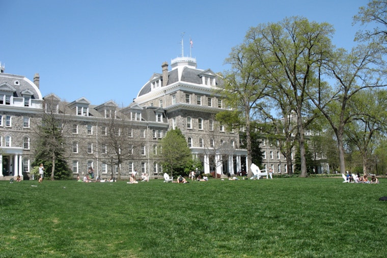 Swarthmore’s $200K Shock: Free Tuition For Middle-Class Families