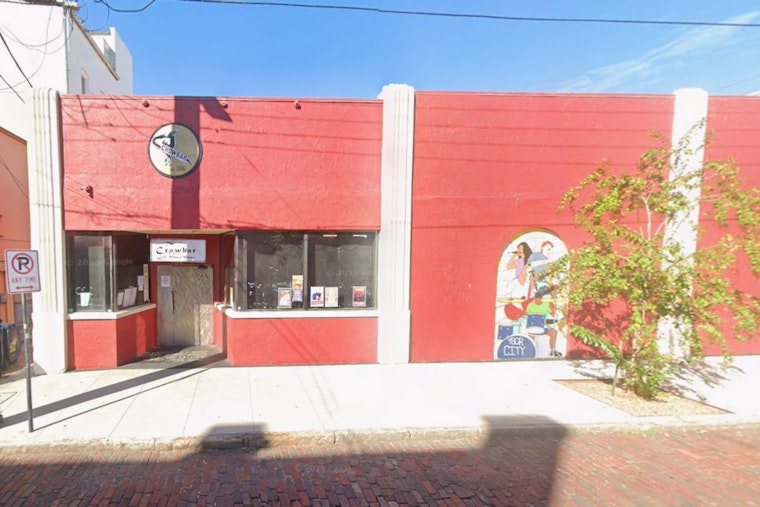 Ybor Crowd Packs Crowbar as Indie Night Throws One Last Hometown Party