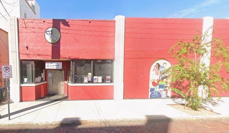 Ybor Crowd Packs Crowbar as Indie Night Throws One Last Hometown Party
