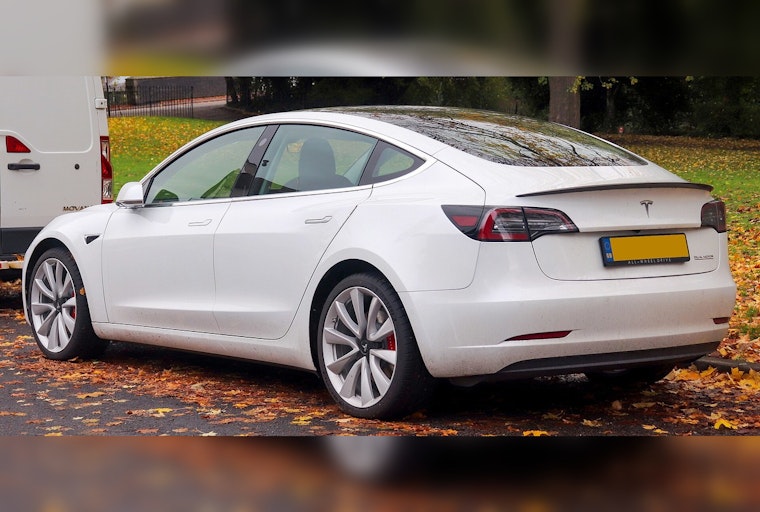 Tampa Tot Trapped In Tesla Ignites New Fury Over EV Door Failures