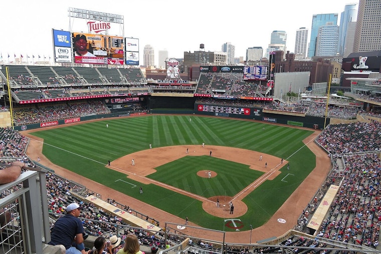 Target Field Bomb Scare Halts Nothing As Cops Sweep Stadium And Give All Clear
