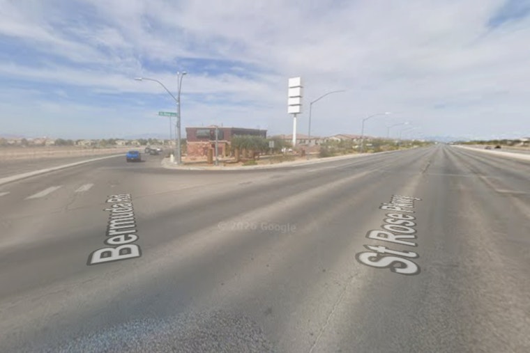 Taxi Carjacked as 100 MPH Vegas Chase Roars Through Southwest Valley