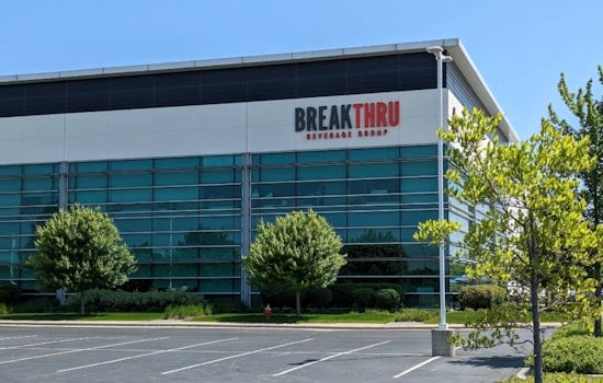 Teamsters Walkout Rocks Breakthru Beverage’s St. Louis Hub