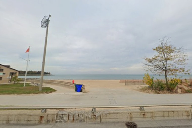Teen Takeover Hype Fizzles As Cops Swarm 57th Street Beach