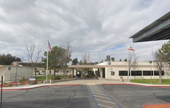 Temecula Water Polo Pic Flap Has Mom Demanding School Board Resignations