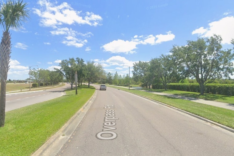 Tesla On Autopilot Shoots Off Wesley Chapel Road Into Pond, Killing Elderly Driver