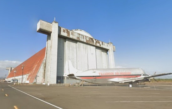 Tillamook Port Pulls Plug On Rescue Of Iconic Blimp Hangar