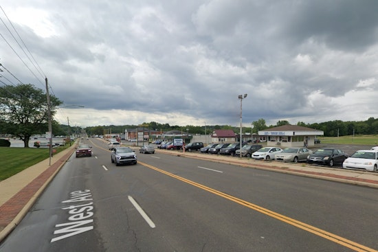 Tiny Tallmadge Drive-Thru Serves up Big Island Comfort in Akron