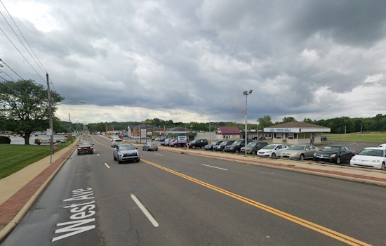 Tiny Tallmadge Drive-Thru Serves up Big Island Comfort in Akron