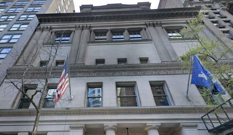 Top Feds Ghost NYC Bar Crime Summit, Leave Lawyers Buzzing