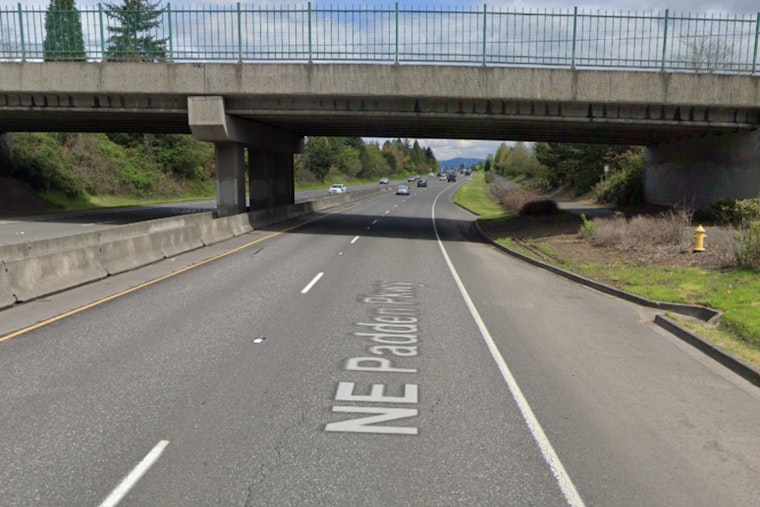 Toxic Cloud Chaos On Padden Parkway After Acid Rollover