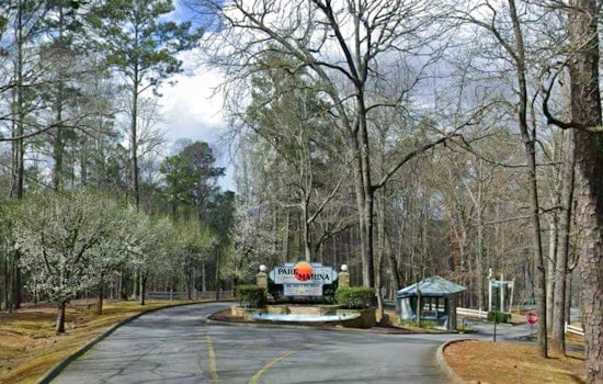 Toxic Slick Spooks Lake Allatoona Boaters Near Red Top Marina
