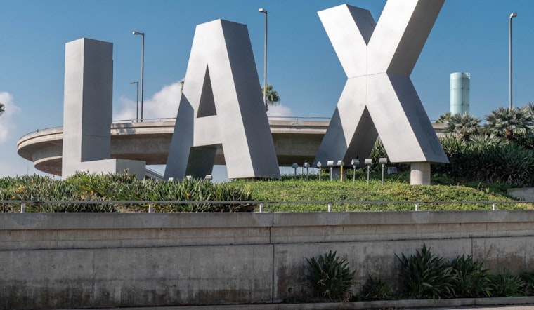 Traffic Snarls At LAX After Workers Hit Gas, Water Line