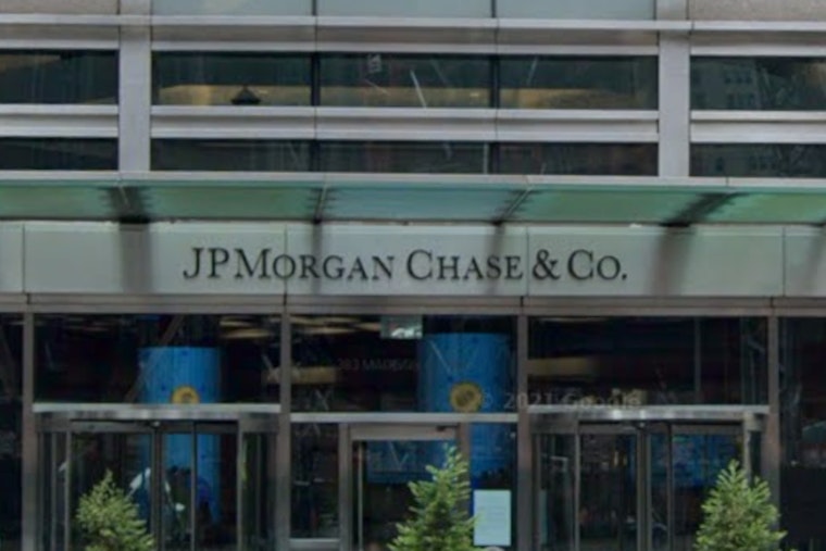 Trillion Dollar Cash Pile Looms Over New York, Waiting To Strike