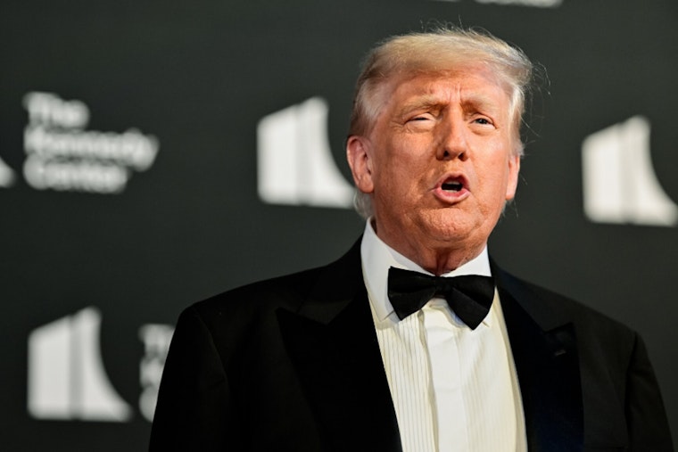 Trump Rages At ‘Never Trumper’ Aide, Tells McConnell To Fire The Bum
