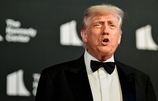 Trump Rages At ‘Never Trumper’ Aide, Tells McConnell To Fire The Bum