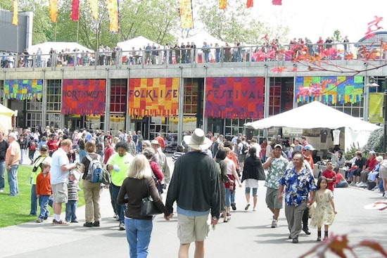 Ubuntu Takes Over Seattle Center As Northwest Folklife Hits 55th Year