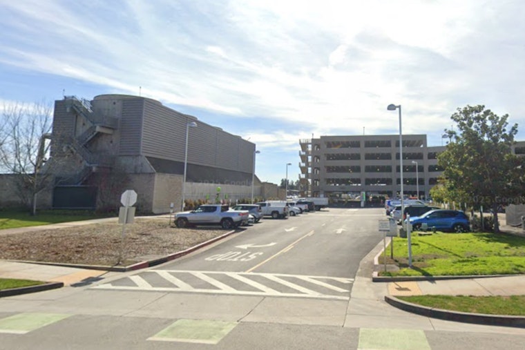 UC Davis Health’s $406 Million Utility Powerhouse Tops Out In Sacramento