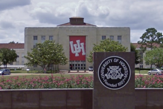 UH Parking Nightmare Visitor Says Machete-Wielding Man Jacked Her Spot